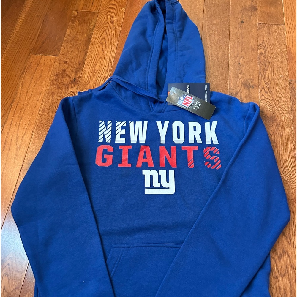 NWT NY Giants hoodie, Women’s size small